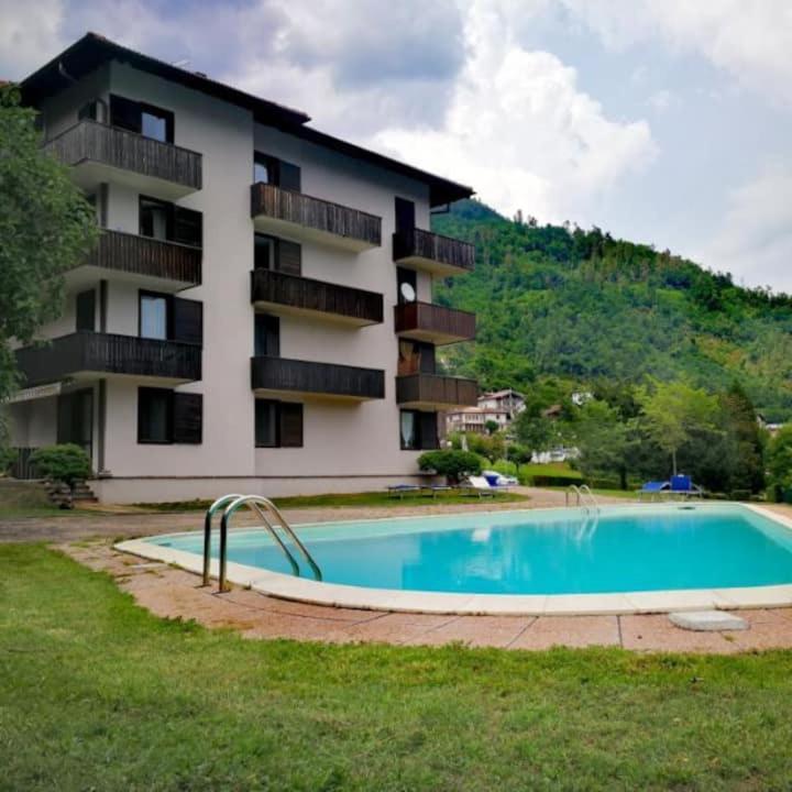 Appartamento Residence Castel Carlotta Levico Terme Luaran gambar